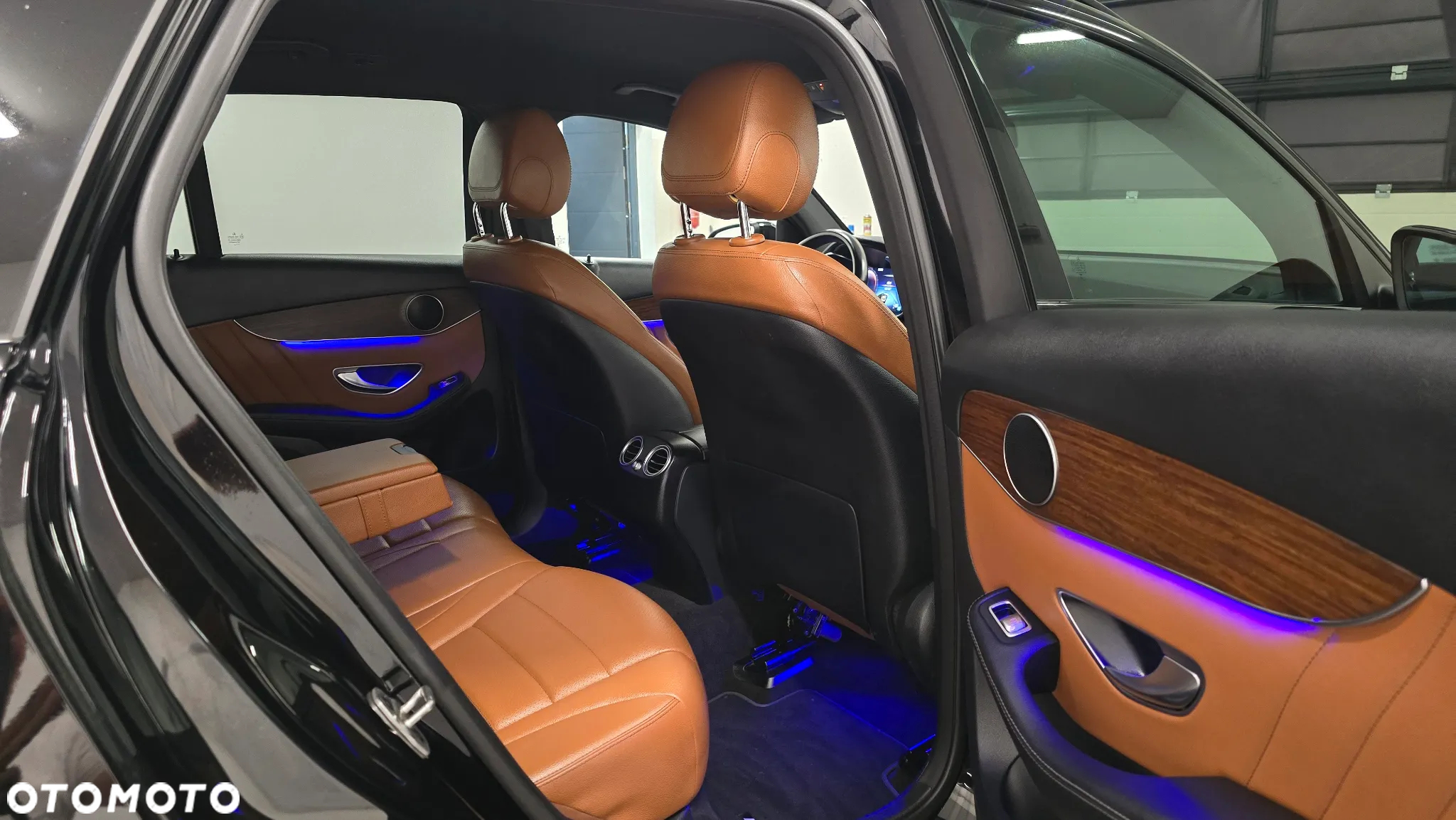 Mercedes-Benz GLC 300 e 4Matic 9G-TRONIC Edition AMG Line - 8