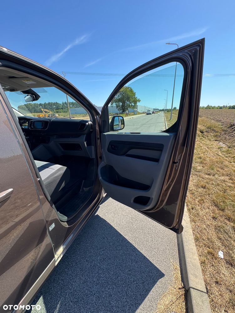 Opel Vivaro - 13