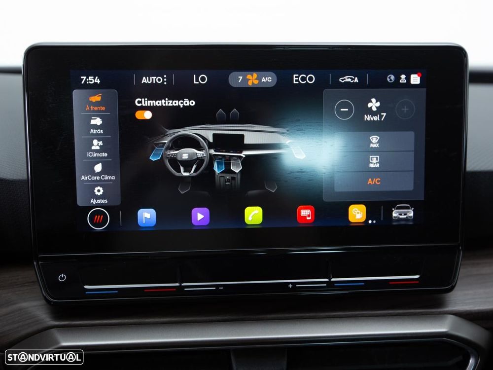 SEAT Leon 1.4 e-Hybrid Xcellence DSG - 27