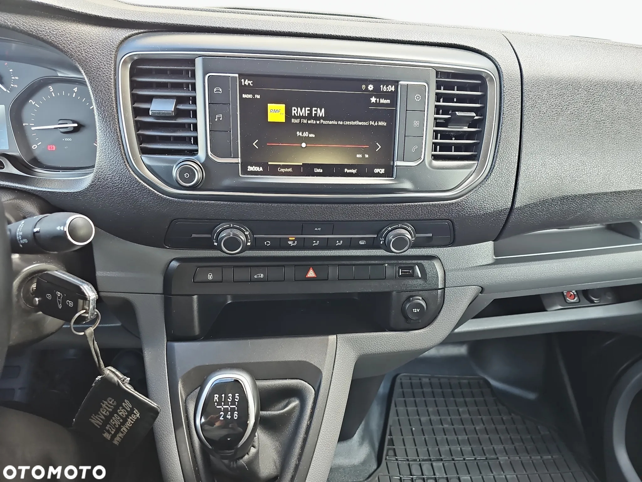 Opel Vivaro - 20