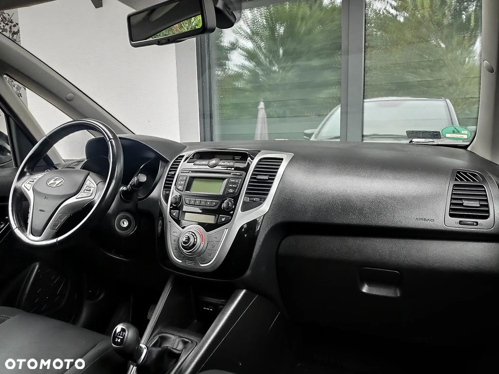 Hyundai ix20 - 10