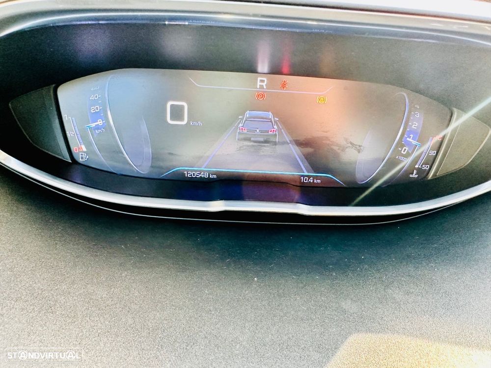 Peugeot 5008 1.2 PureTech Allure EAT8 - 34