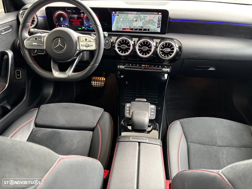 Mercedes-Benz A 250 e AMG Line - 13