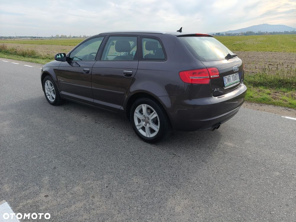 Audi A3 Sportback - 4