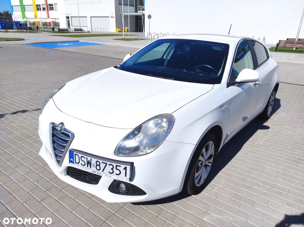 Alfa Romeo Giulietta 1.4 TB MultiAir Distinctive - 4