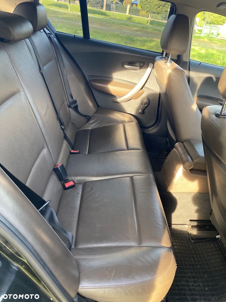 BMW Seria 1 118d - 27