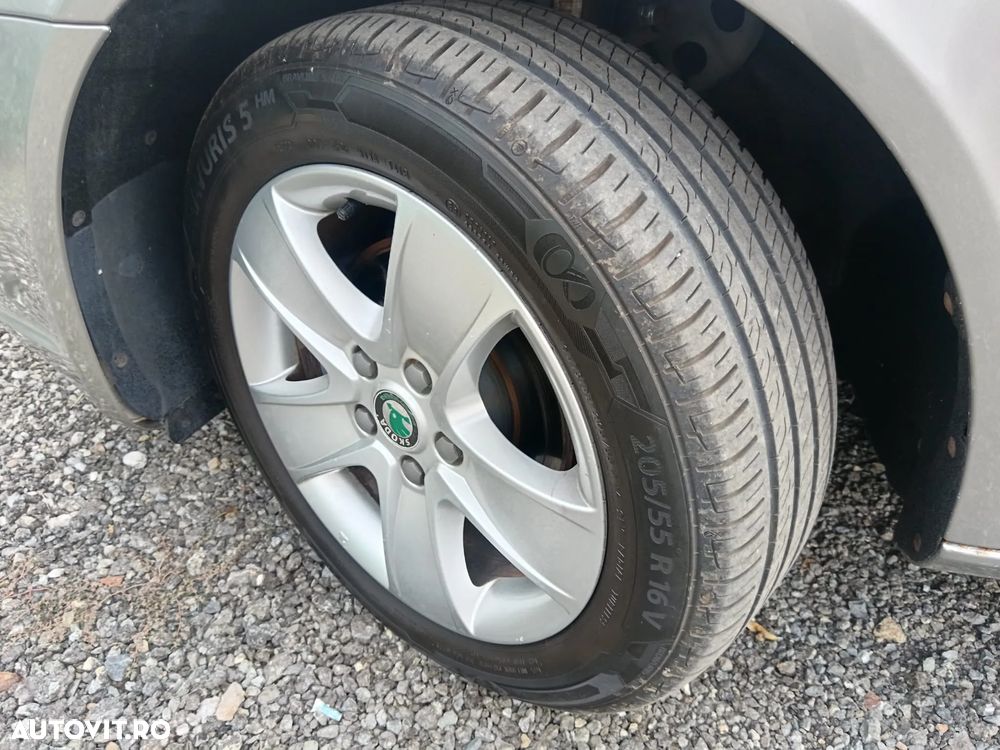 Skoda Octavia 2.0 TDI DPF Ambition - 15
