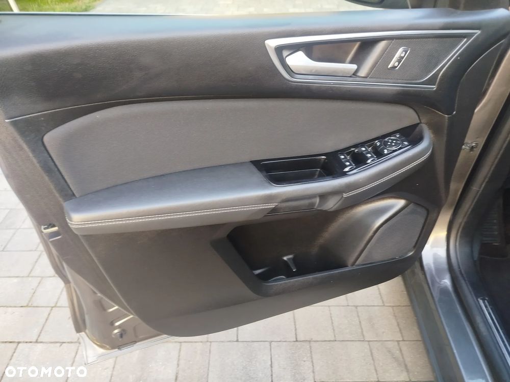 Ford Galaxy 2.0 TDCi Titanium - 12