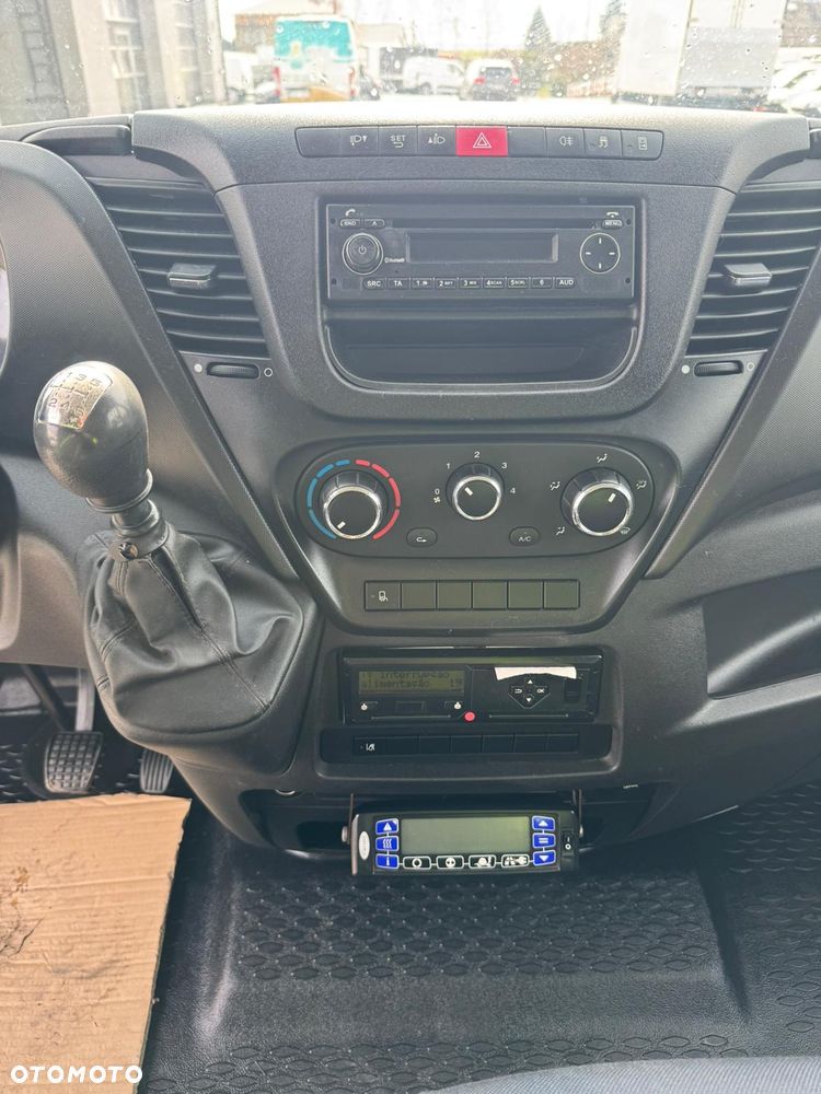 Iveco 72c18 ,70C17,,72C18,,70C15,,50C15,,50C17,,35C13,,35C14,,35C15 - 17