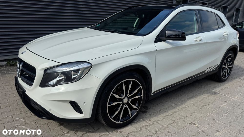 Mercedes-Benz GLA 250 4-Matic - 1