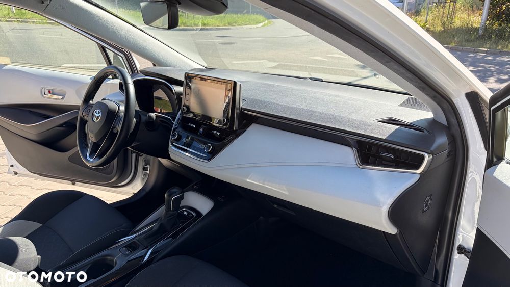 Toyota Corolla 1.8 Hybrid Comfort - 13