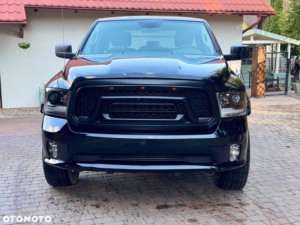 Dodge RAM 5.7 4x4 - 2