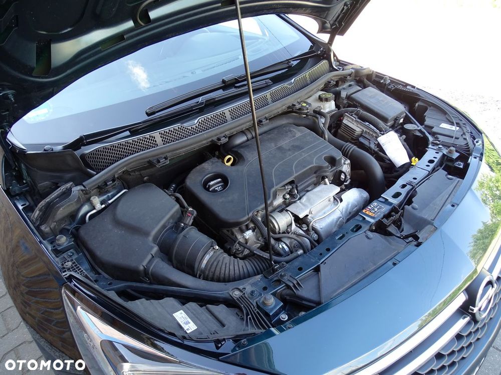 Opel Astra 1.4 Turbo Innovation - 36