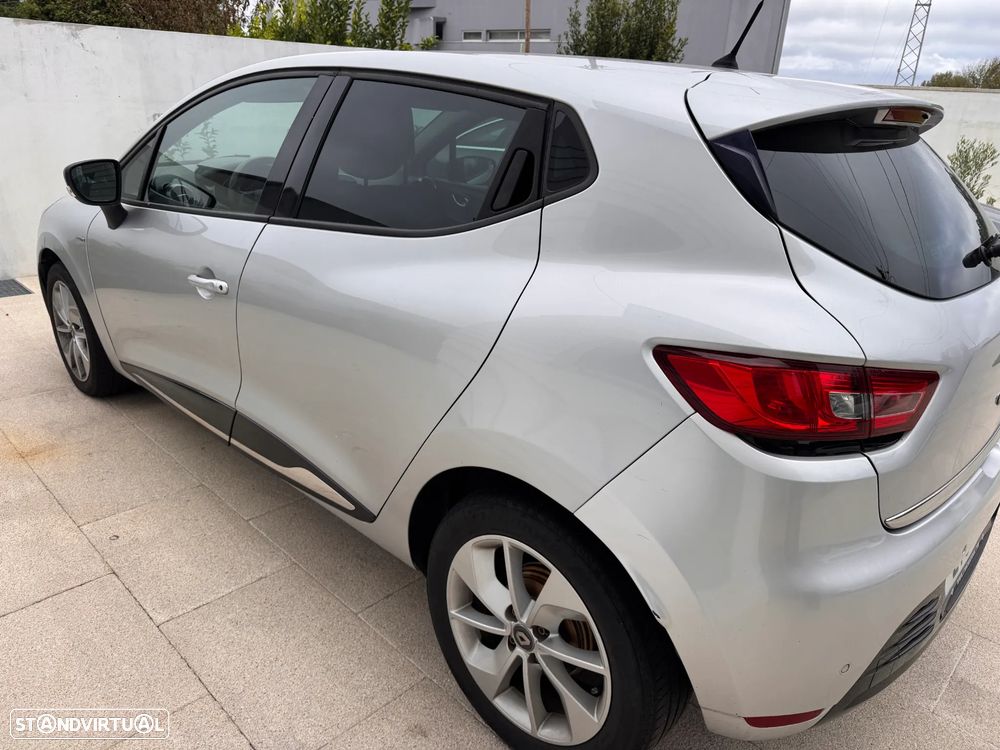 Renault Clio 1.5 dCi Limited — photo 3
