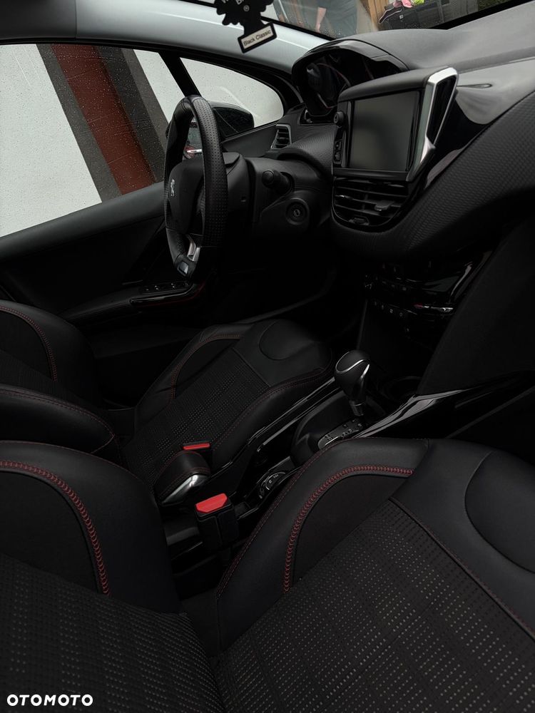Peugeot 2008 1.2 Pure Tech Crossway S&S EAT6 - 8