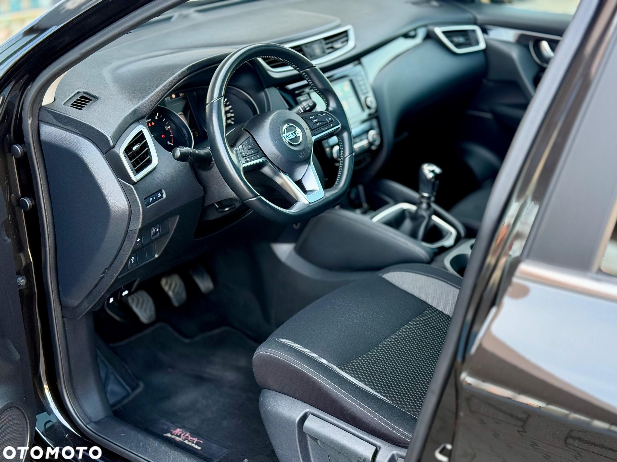 Nissan Qashqai 1.5 dCi Tekna - 38