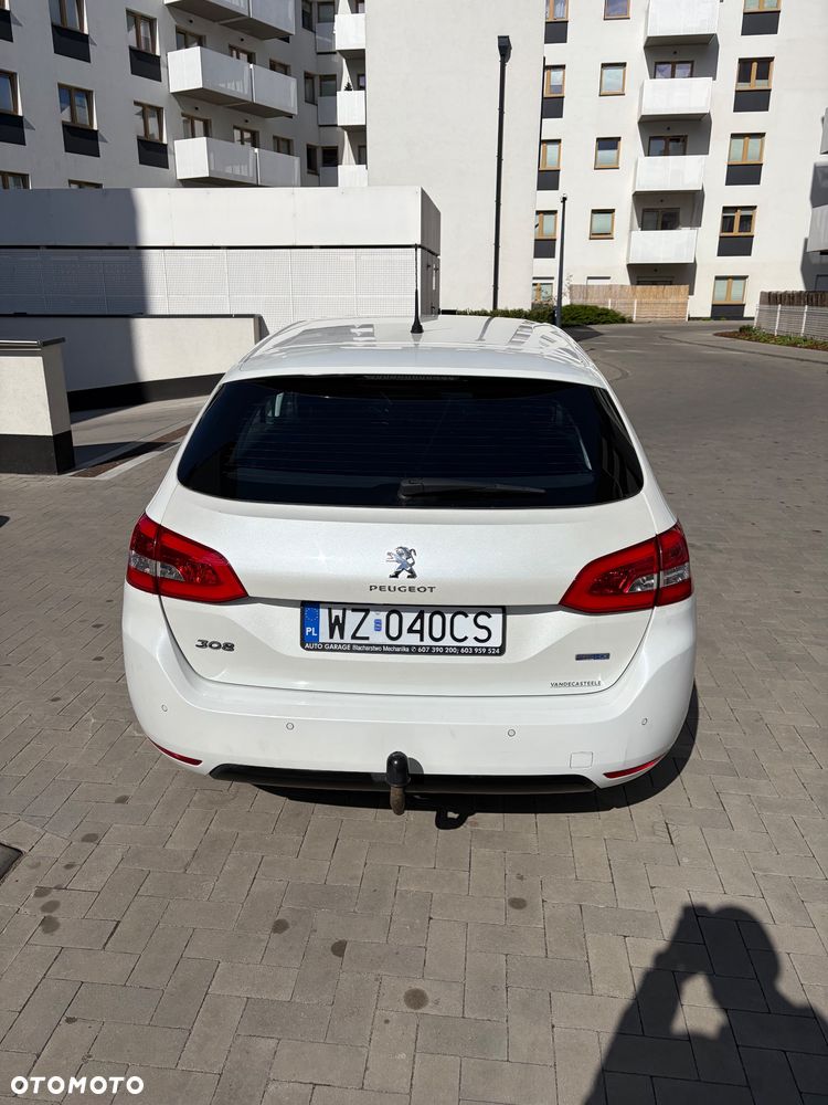 Peugeot 308 - 6