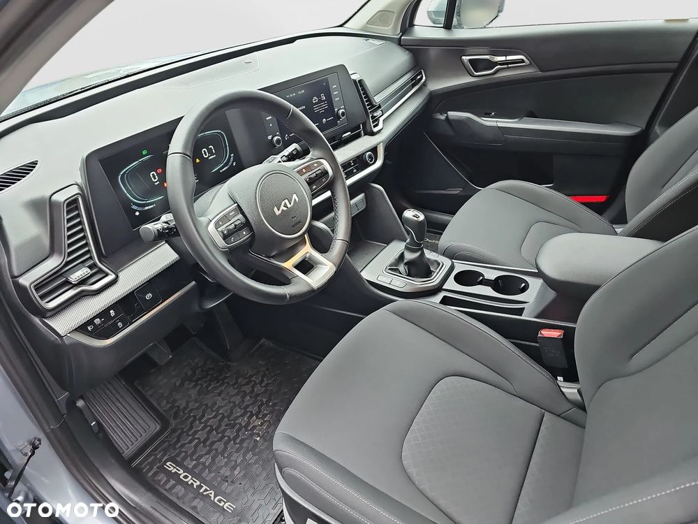 Kia Sportage 1.6 T-GDI M 2WD - 10