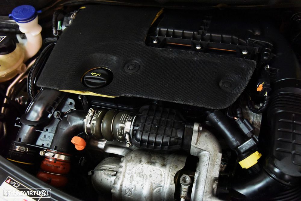 Peugeot 208 1.6 BlueHDi Active - 12