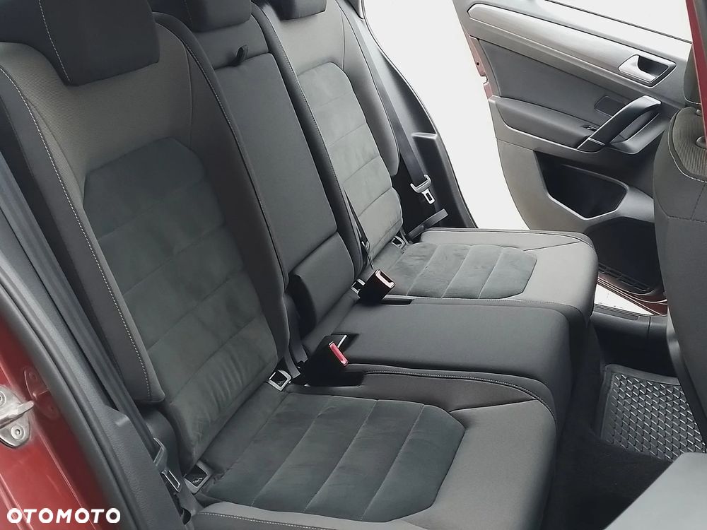 Volkswagen Golf Sportsvan VII SV 1.5 TSI ACT Comfortline - 33