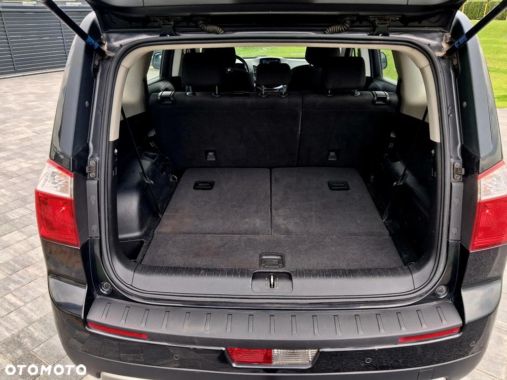 Chevrolet Orlando - 28