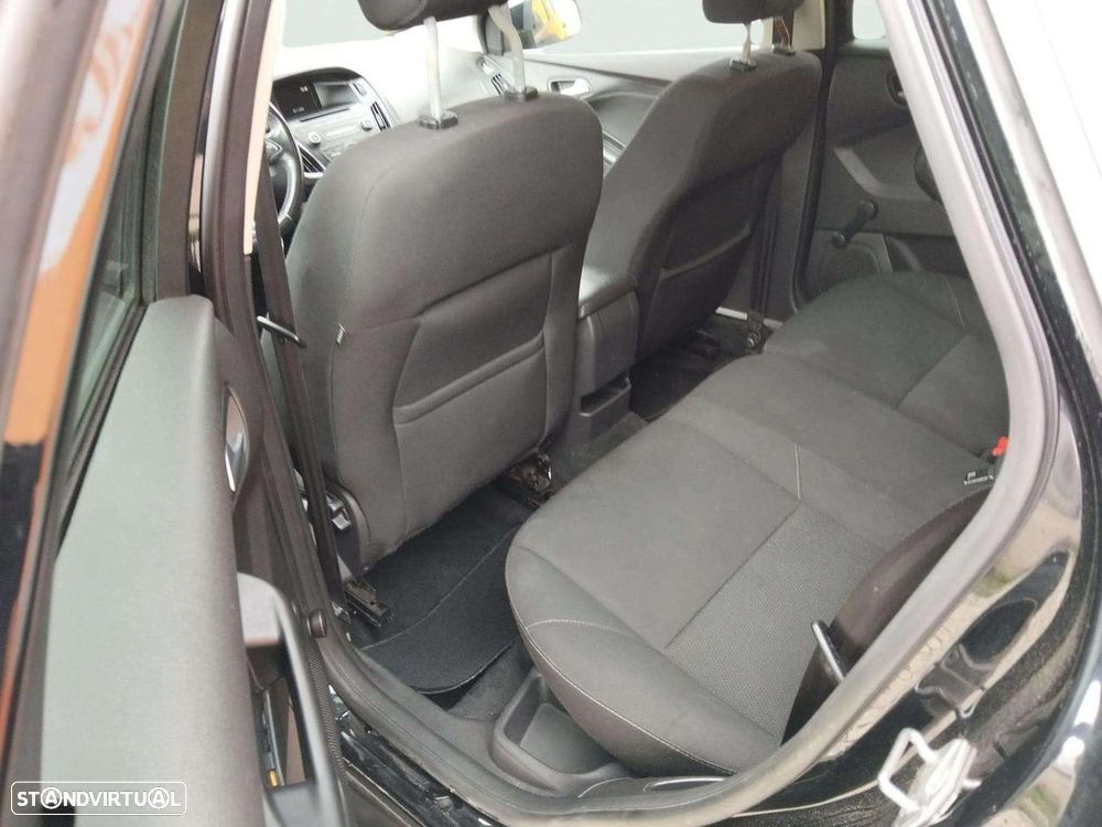 Ford Focus SW 1.0 EcoBoost Business - 15