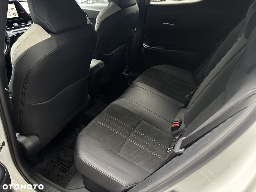 Toyota C-HR 2.0 Hybrid GR Sport - 16