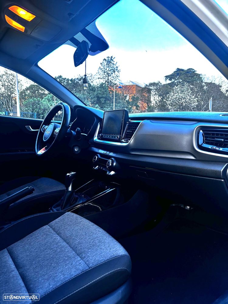 Kia Stonic 1.0 T-GDI Wave - 11