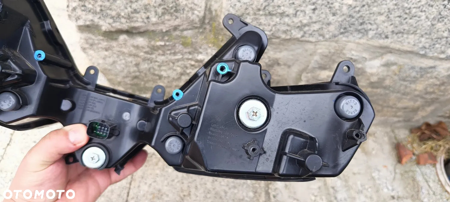 APRILIA RS 660 LAMPA PRZÓD REFLEKTOR 2022 - 15