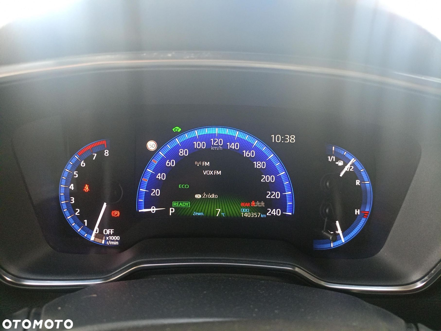 Toyota Corolla 2.0 Hybrid Comfort - 18