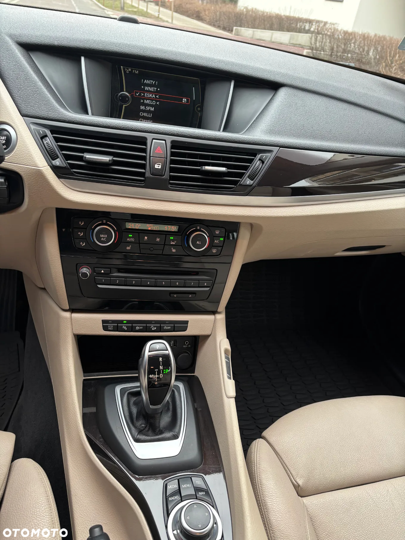 BMW X1 - 11
