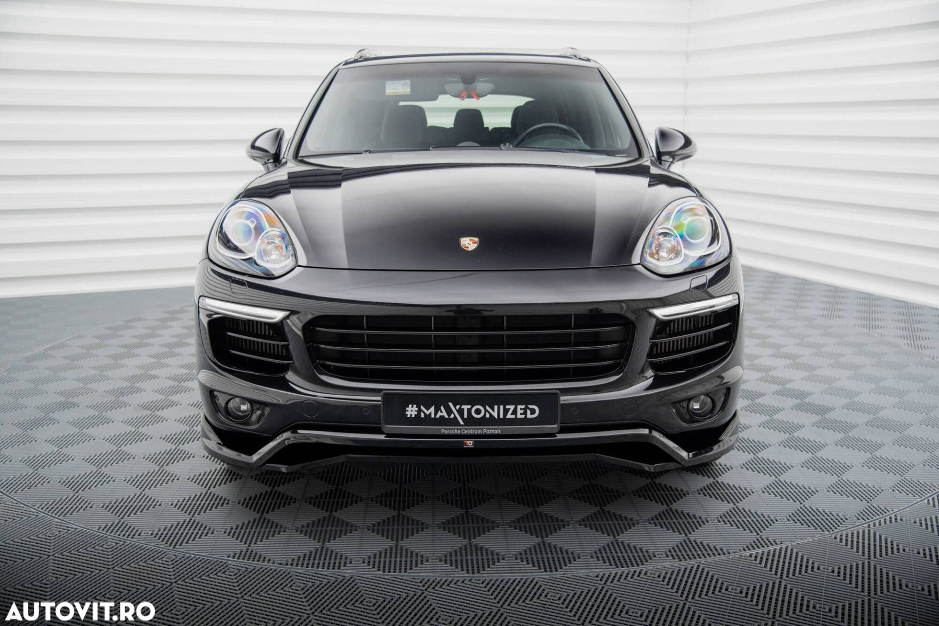 Pachet Exterior Prelungiri compatibil cu Porsche Cayenne Mk2 Maxton Design - 2