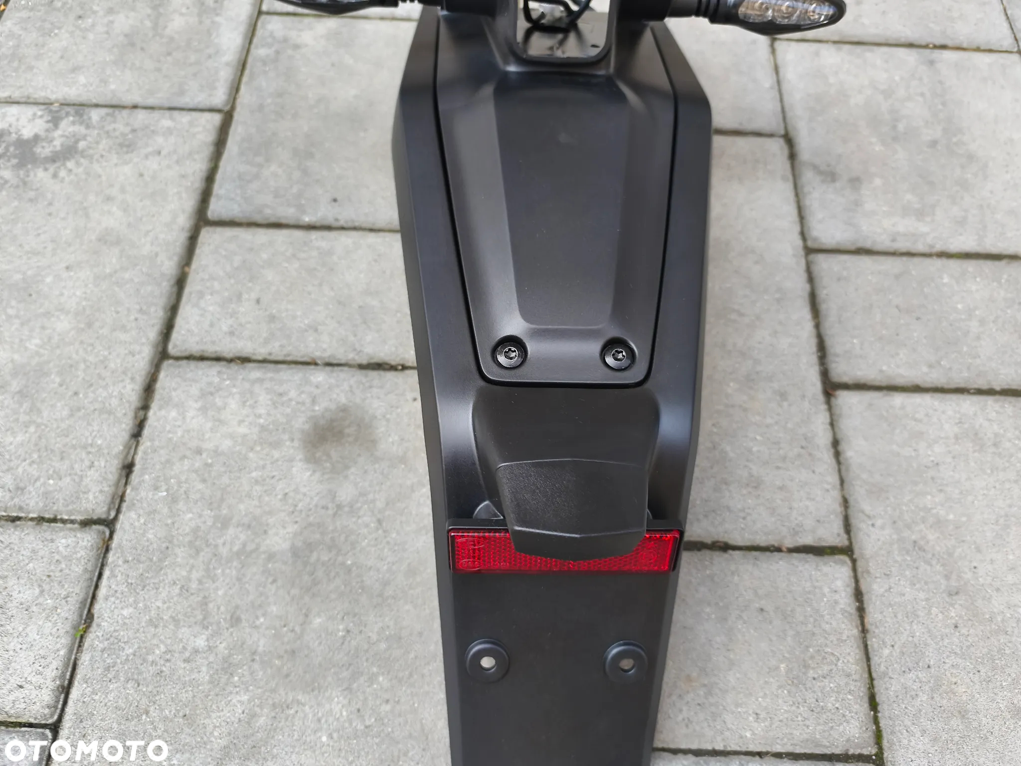 Mocowanie, podświetlenie tablicy rejestracyjnej, ogon, kierunkowskazy Husqvarna 701 SM - 5