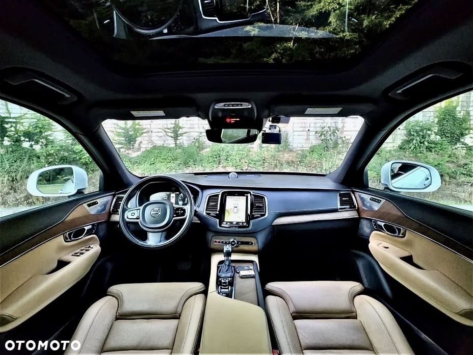 Volvo XC 90 - 6