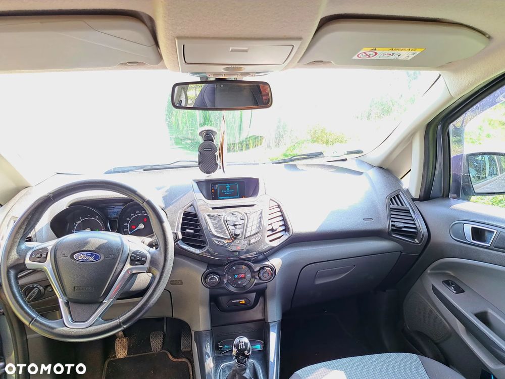 Ford EcoSport - 12