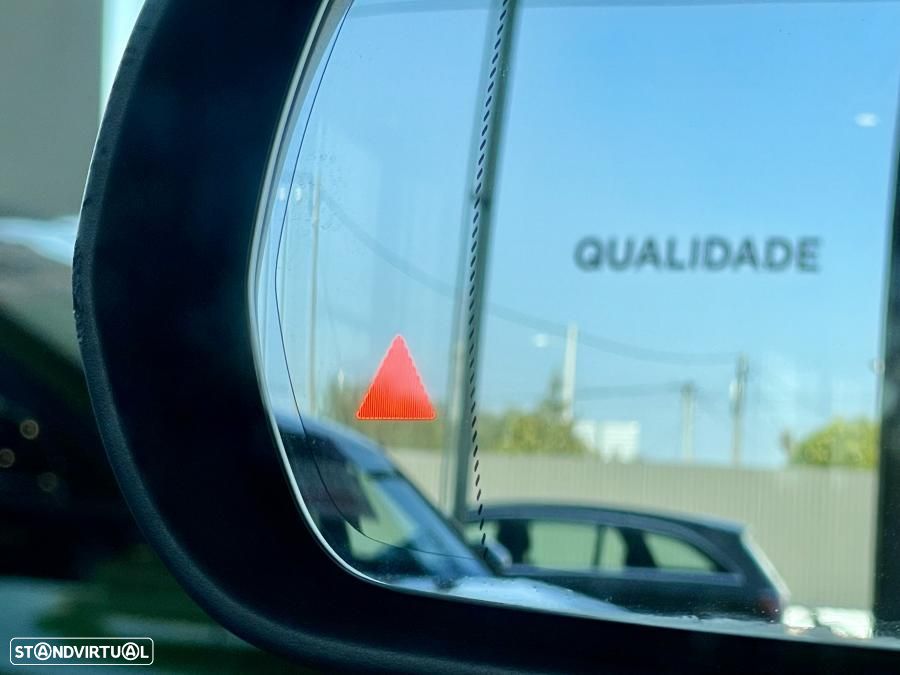 Mercedes-Benz GLA 250 e 8G-DCT Progressive - 37