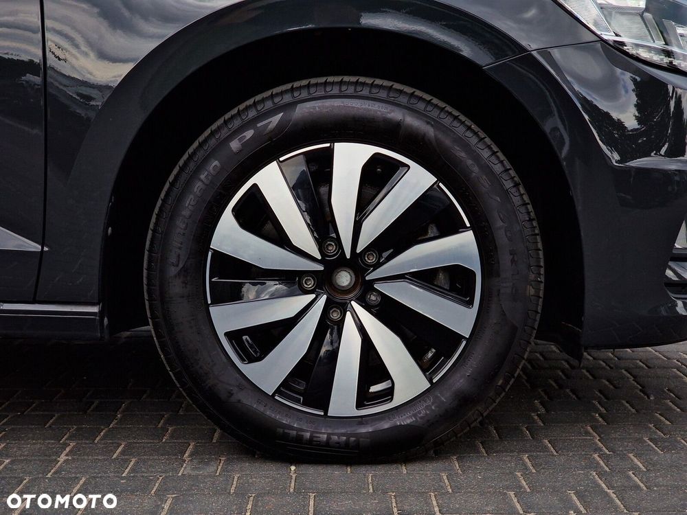 Volkswagen Touran 2.0 TDI BMT Comfortline DSG - 11