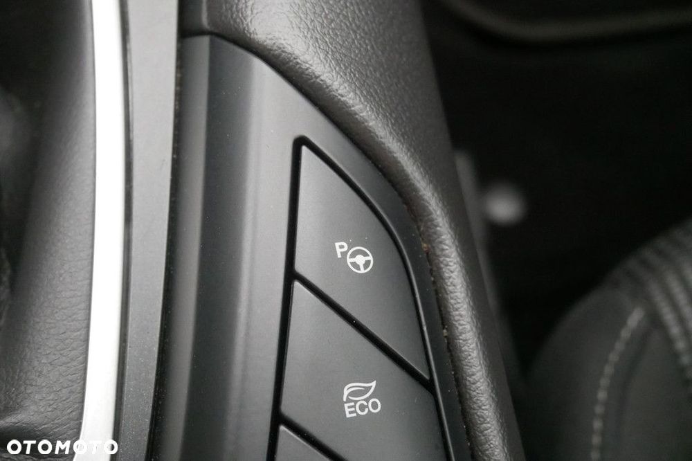 Ford Mondeo - 21