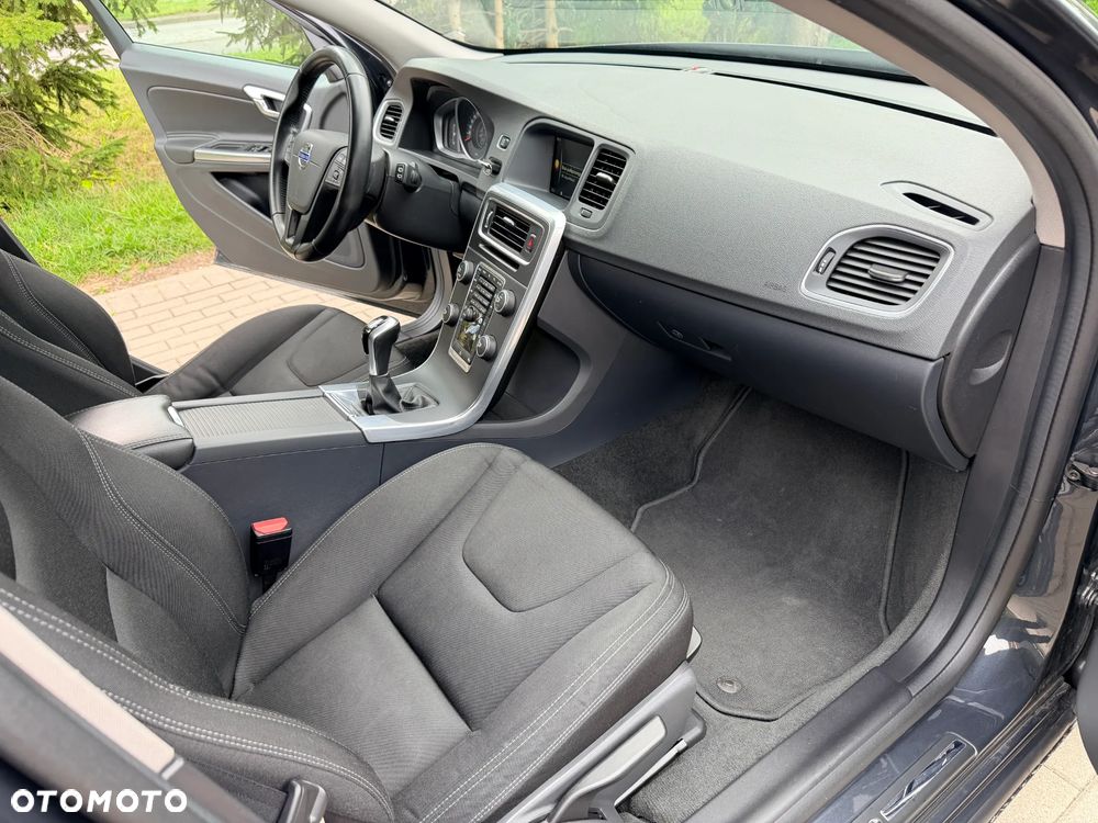 Volvo V60 D2 Drive-E Kinetic - 15
