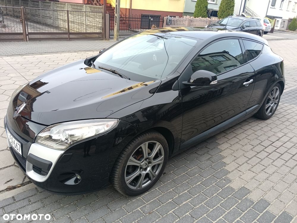 Renault Coupe - 1