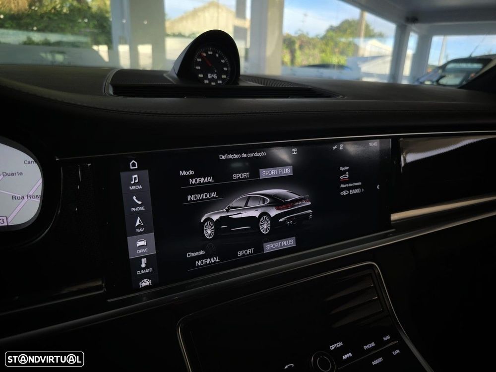 Porsche Panamera 4S Diesel - 26