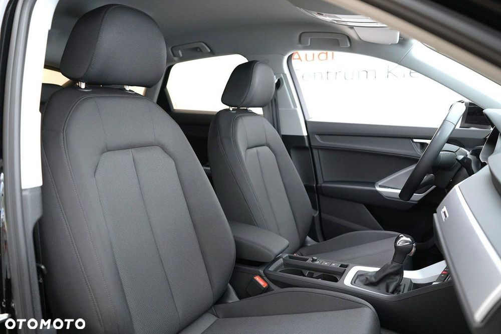 Audi Q3 Sportback - 26