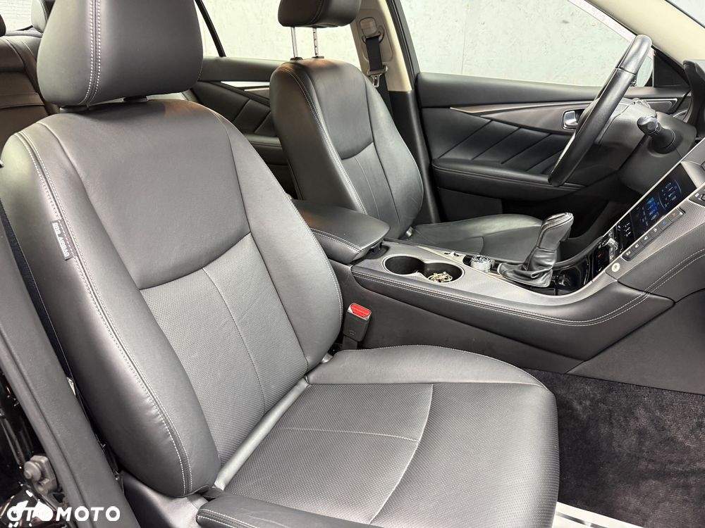 Infiniti Q50 - 10