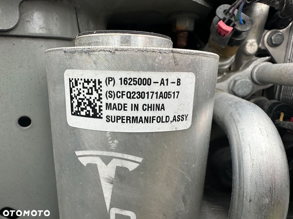 POMPA CIEPŁA TESLA MODEL Y/31625000-A1-B . - 3
