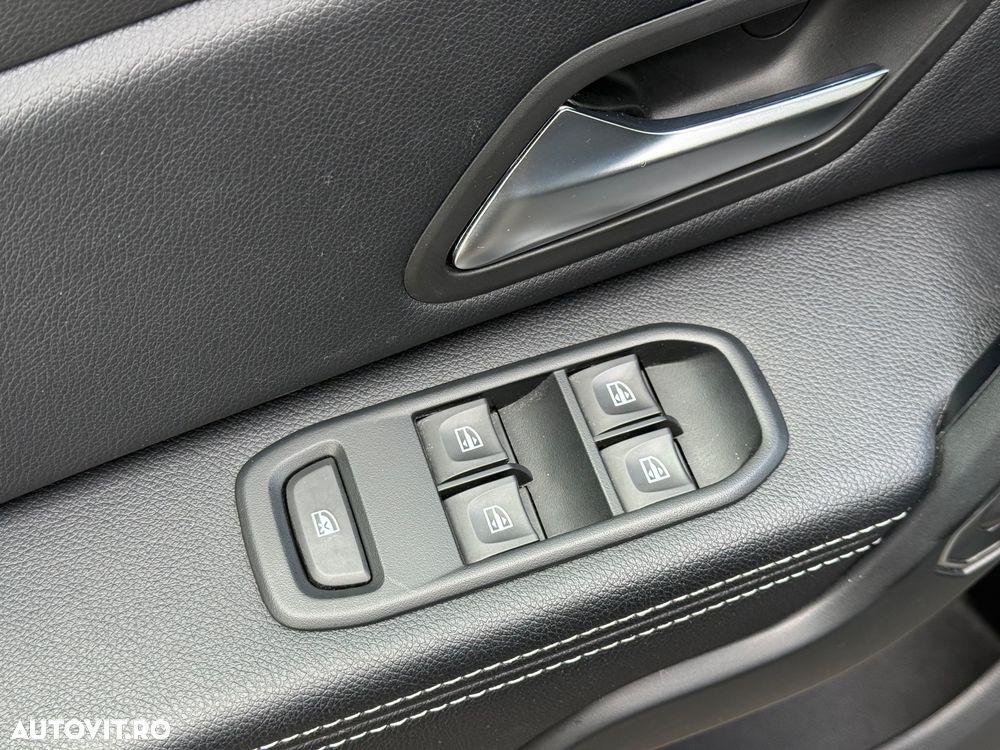 Dacia Duster ECO-G 100 Prestige Plus - 29