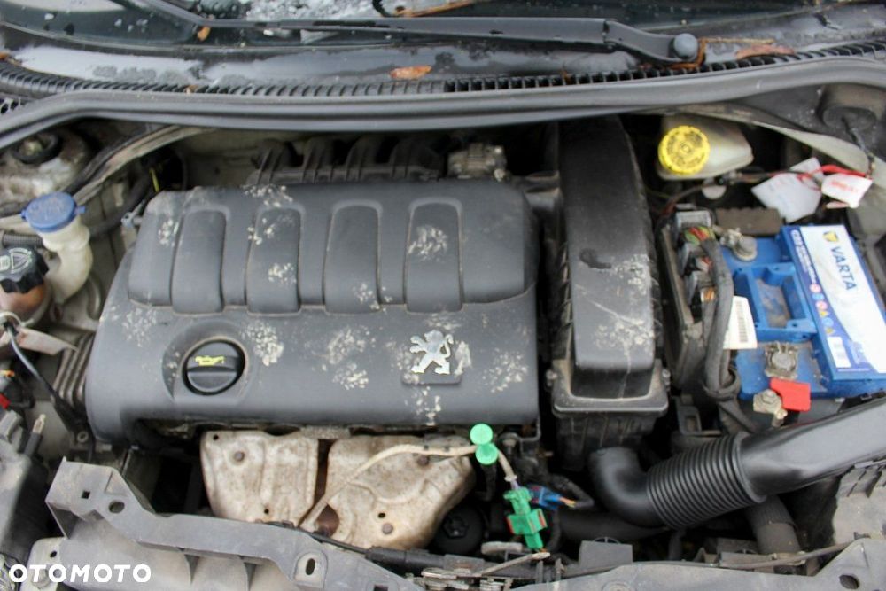 Peugeot 207 2006 1.4i KFU Hatchback 3-drzwi (MASKA, ZDERZAK, LAMPA, BŁOTNIK, DRZWI, SZYBA, FOTEL) - 8