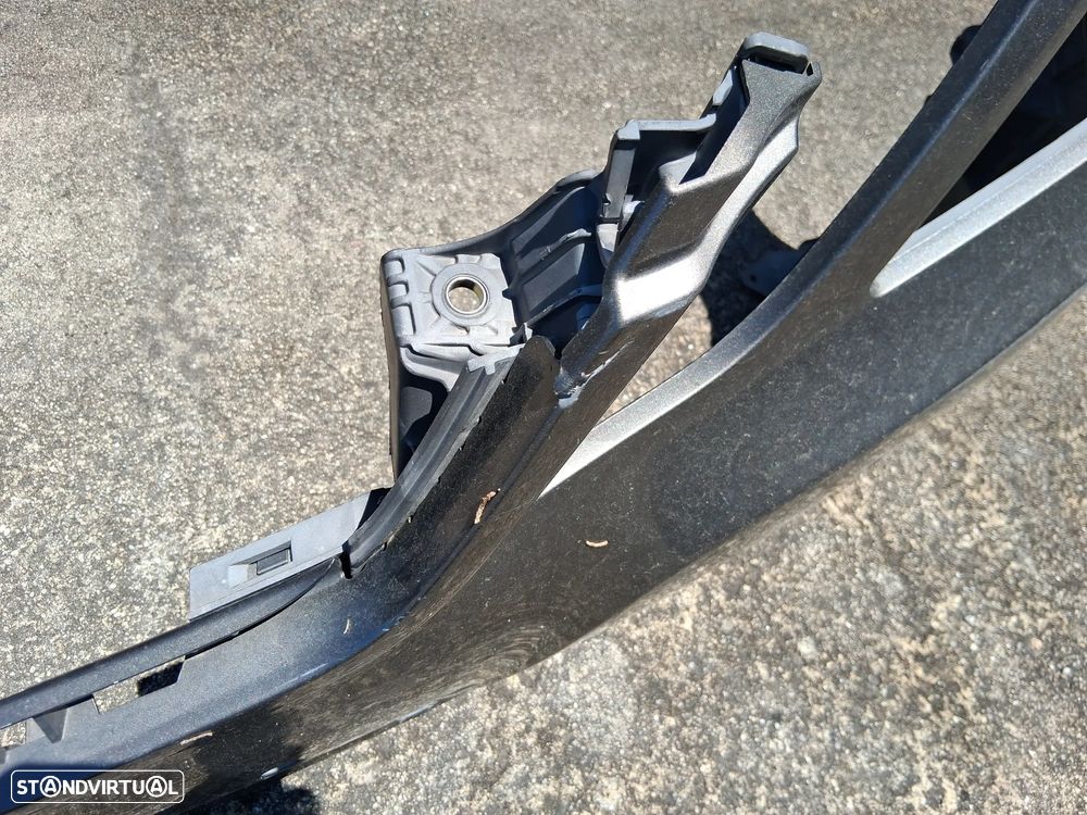 Para-choques Mercedes E- w212(ORIGINAL) ver detalhes - 4