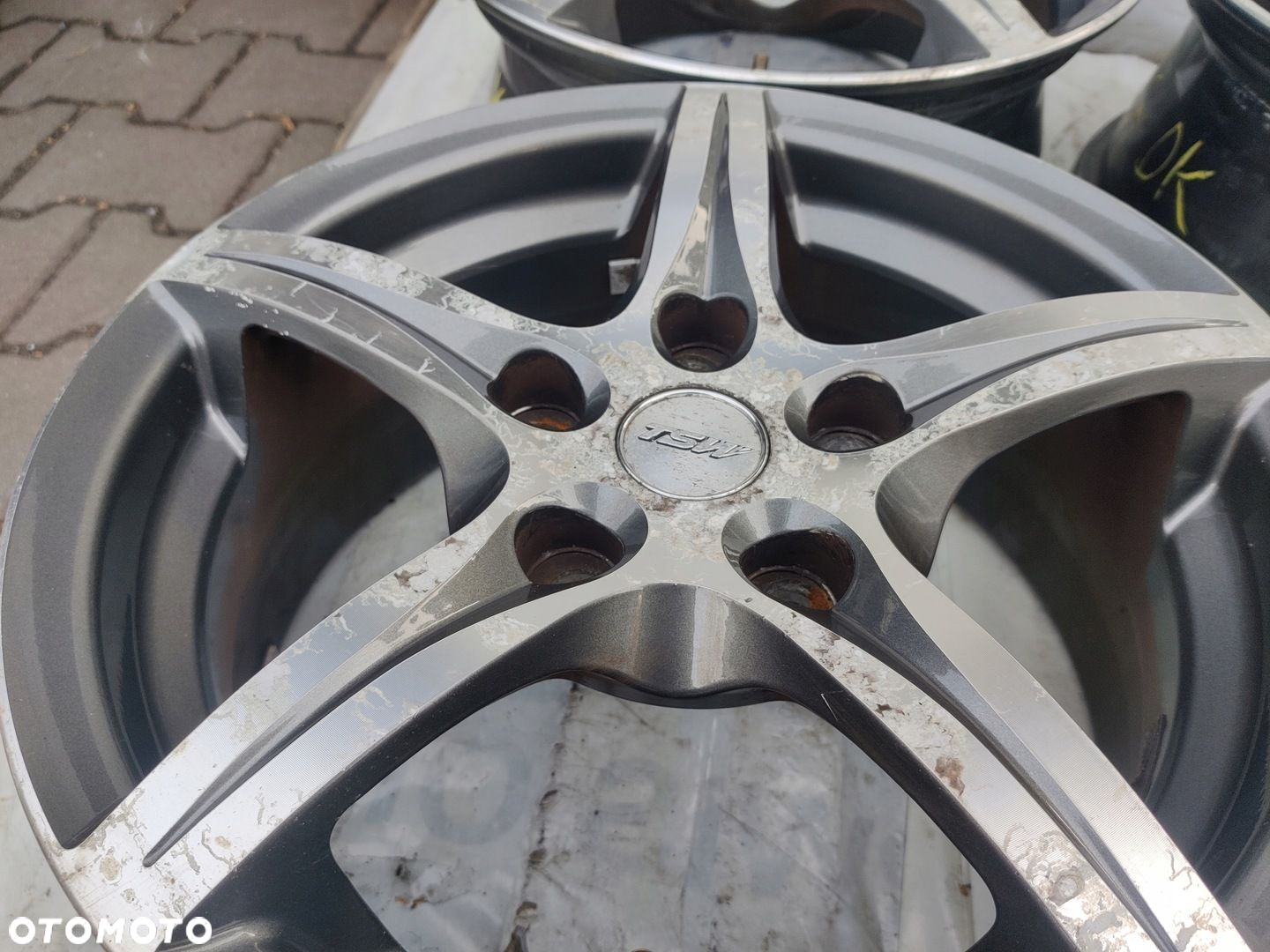 Felgi 5x108 5x110 5x112 5x114,3 6,5J 15" ET42 592 - 6