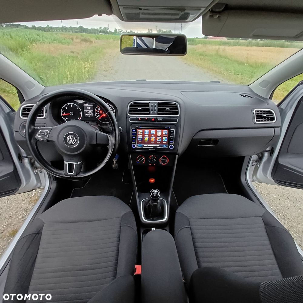 Volkswagen Polo 1.6 TDI DPF Comfortline - 11