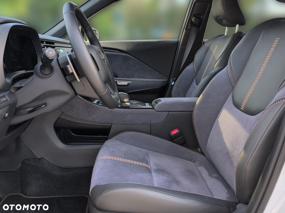 Lexus LBX 1.5 Hybrid Cool - 15